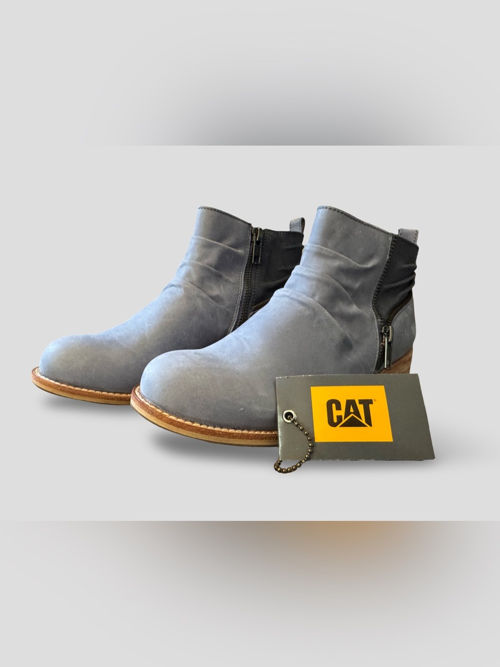 CAT Caterpillar Gray Leather Slouchy Zip Ankle Boots Women’s 5 Wide